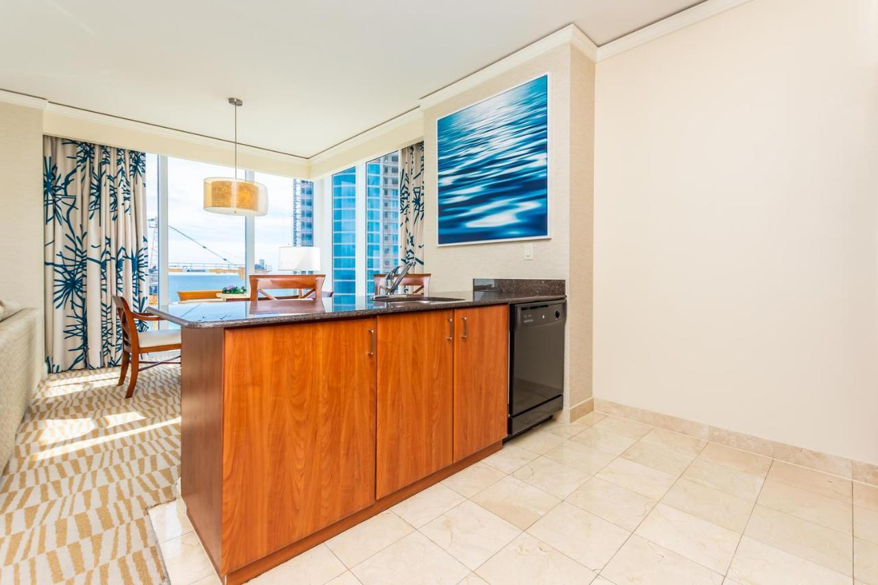Hotel International Beach Tump Resort Ocean View 1100 Sf 1 Bed 1Bth Privately Owned Sunny Isles Майами-Бич Экстерьер фото