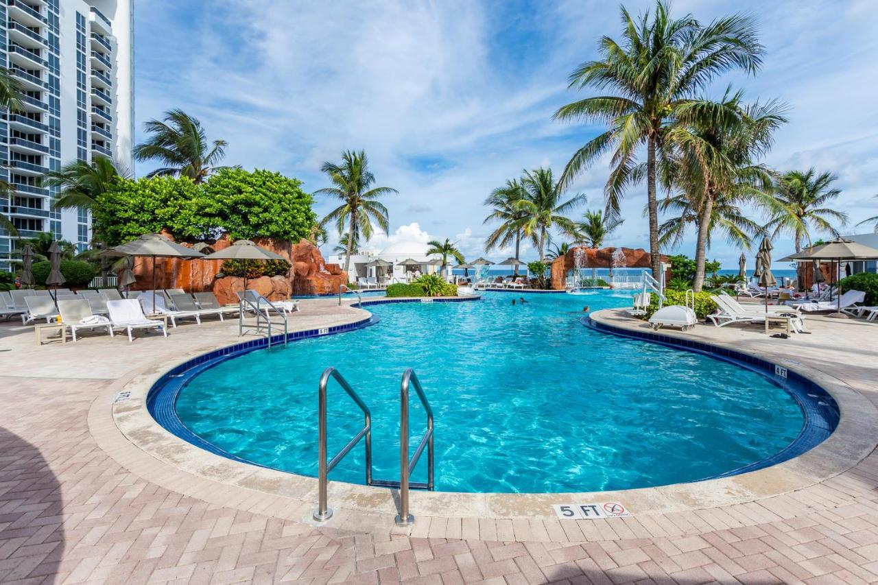 Hotel International Beach Tump Resort Ocean View 1100 Sf 1 Bed 1Bth Privately Owned Sunny Isles Майами-Бич Экстерьер фото