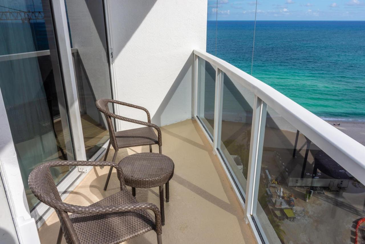 Hotel International Beach Tump Resort Ocean View 1100 Sf 1 Bed 1Bth Privately Owned Sunny Isles Майами-Бич Экстерьер фото