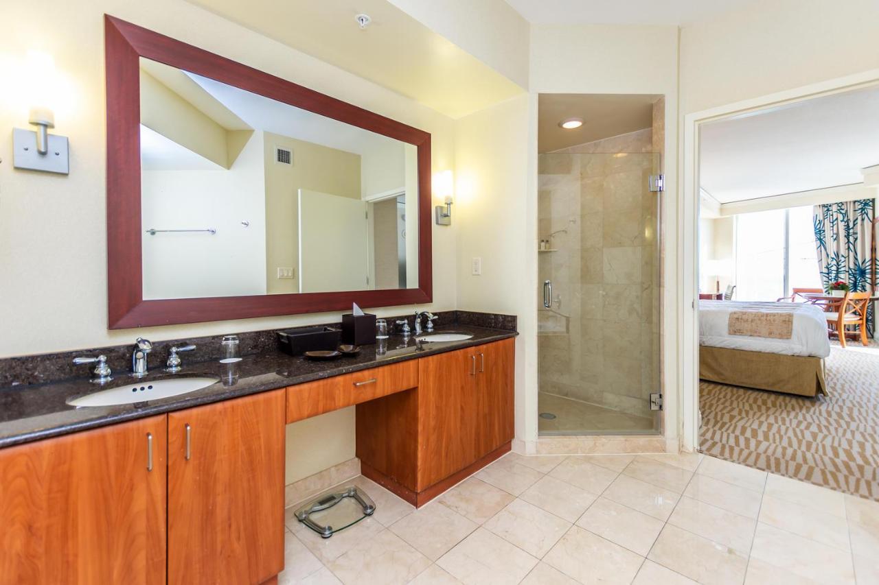 Hotel International Beach Tump Resort Ocean View 1100 Sf 1 Bed 1Bth Privately Owned Sunny Isles Майами-Бич Экстерьер фото
